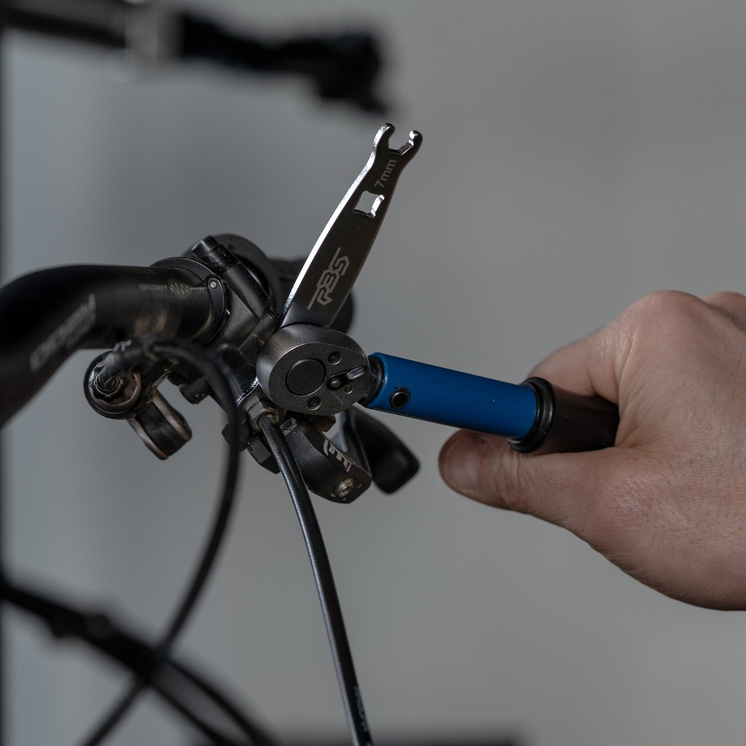 ACCESSOIRES - Outils freinage