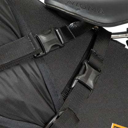 Sacoche de Selle RESTRAP SADDLE BAG 18 L Noir + DRY BAG Noir