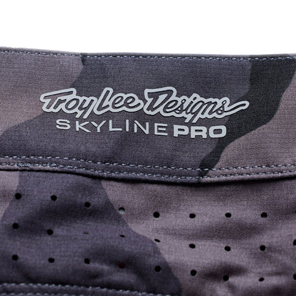 Short TROY LEE DESIGNS SKYLINE PRO  FLOW CAMO Carbon avec Liner BN3TH