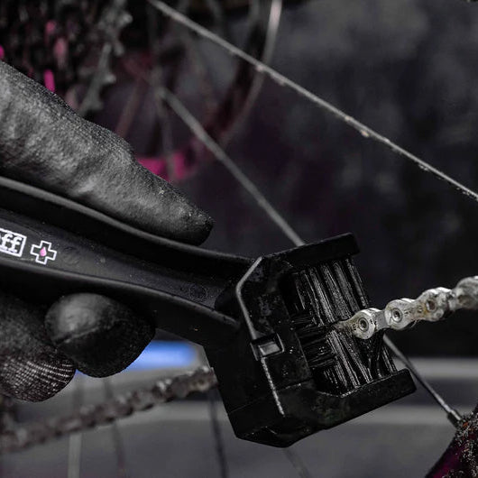 Brosse MUC-OFF CHAIN BRUSH