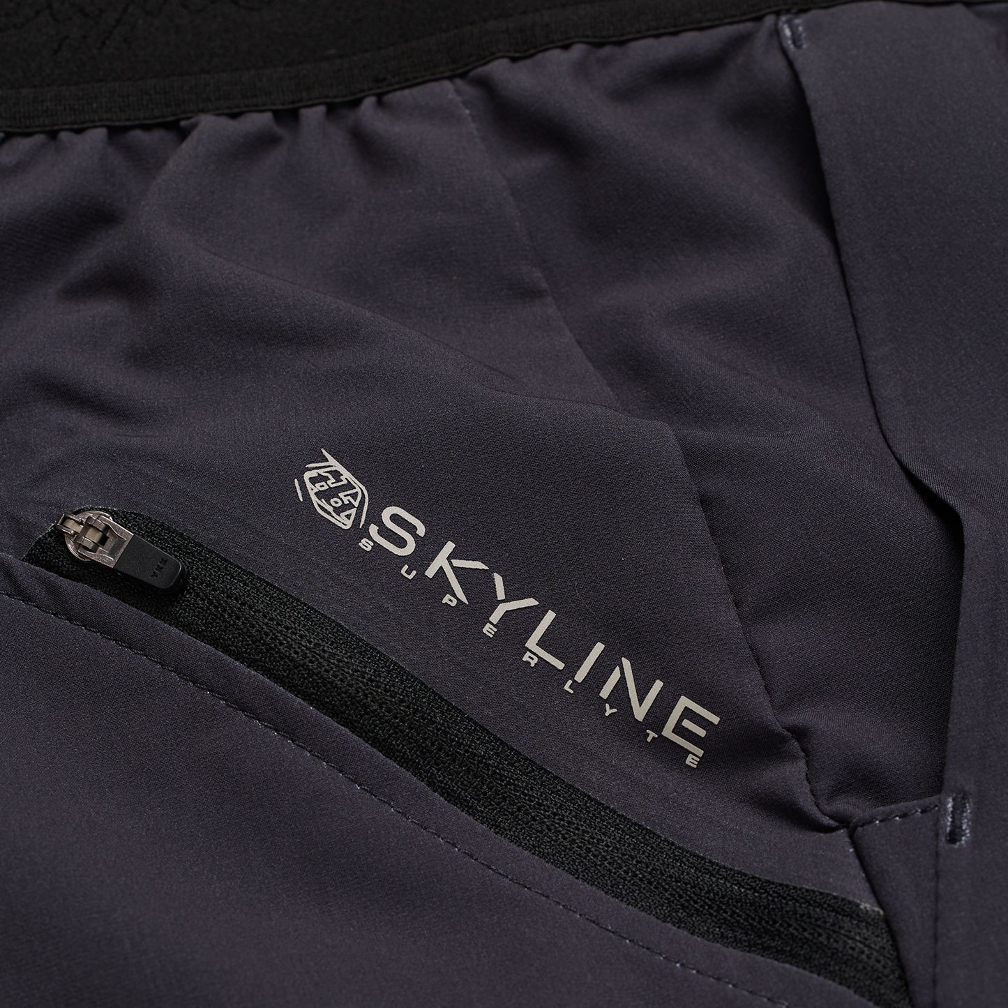 Pantalon TROY LEE DESIGNS SKYLINE SUPERLYTE MONO Noir
