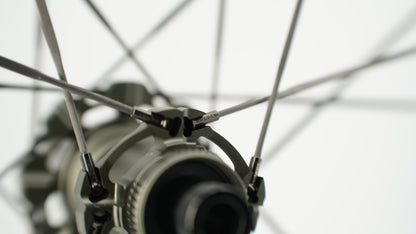 Paires de Roues SCOM ULTRA 40 Tubeless Ready (Center Lock)
