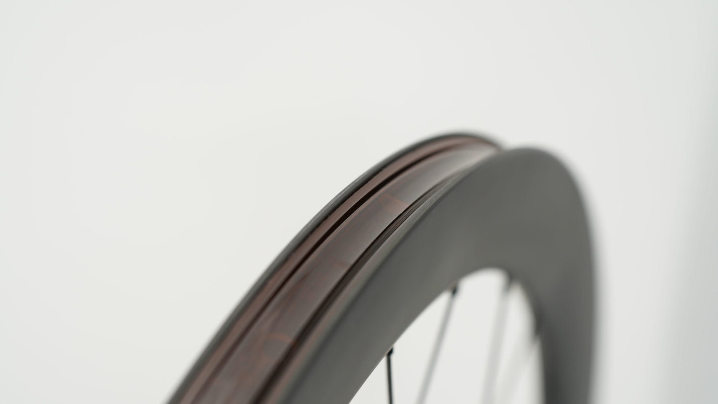 Paire de Roues SCOM CORSA 45 Tubeless Ready (Center Lock)