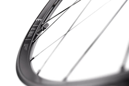Roue Arrière DT SWISS E 1800 SPLINE 20 DISC Tubeless Ready (Center Lock)