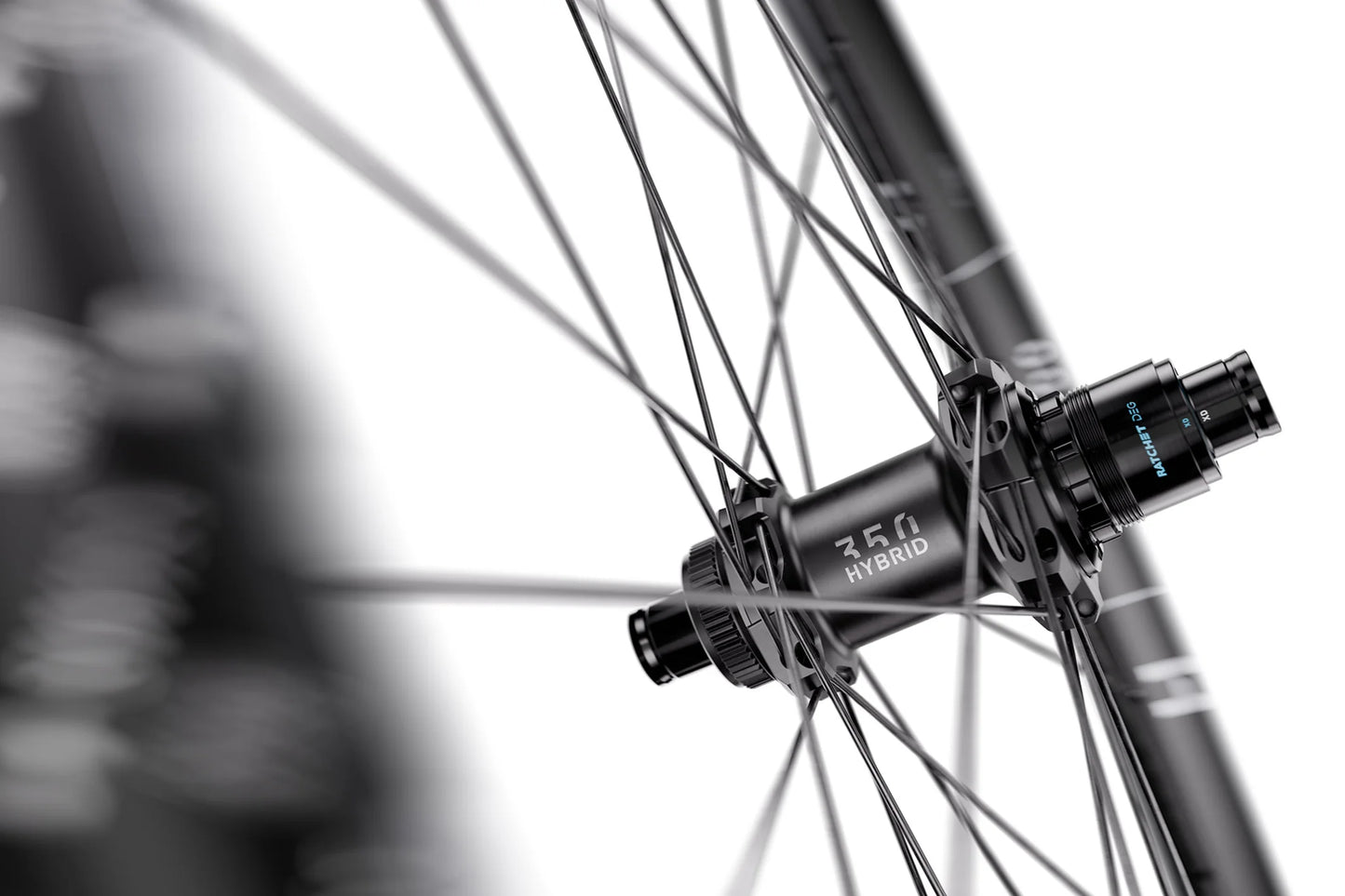 Roue Arrière DT SWISS HX 1700 SPLINE 30 mm 27.5" 12x148 mm Boost 2026