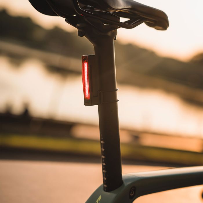 Éclairage Arrière KNOG PLUS REAR 20 Lumens Noir