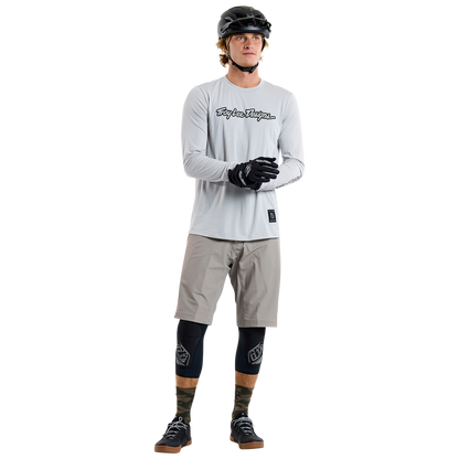 Maillot TROY LEE DESIGNS SKYLINE RIDE TEE SIGNATURE Manches Longues Gris