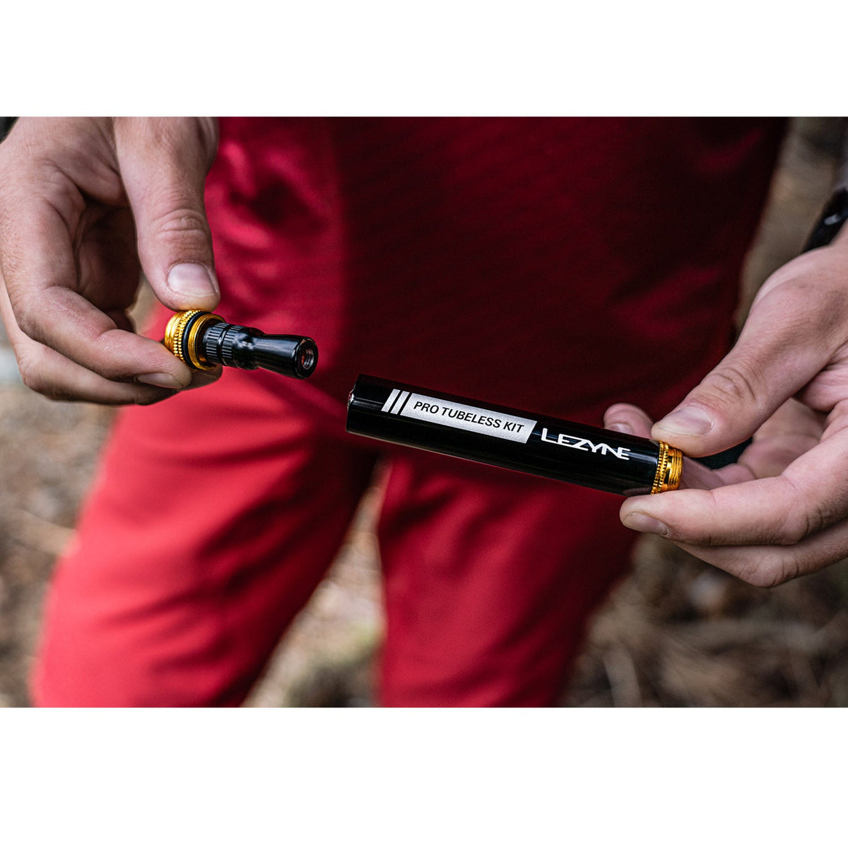 Kit de Réparation Tubeless LEZYNE PRO Loaded + Cartouche Co2 20g Noir