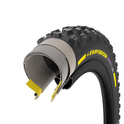 Pneu PIRELLI SCORPION EMPEROR 29x2.40 Supersoft HardWall Tubeless Ready Souple Noir/Jaune Team Edition