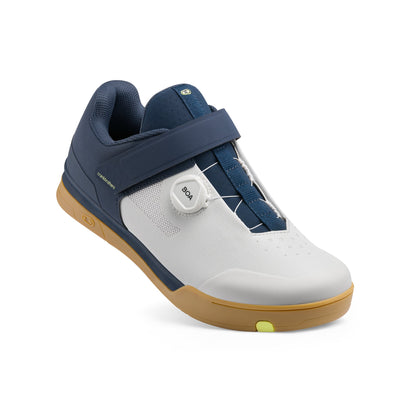 Chaussures VTT CRANKBROTHERS MALLET BOA CLIP Marine/Gris/Gum — en situation