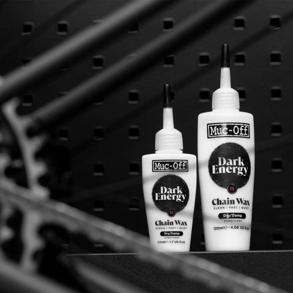 Lubrifiant pour Chaînes MUC-OFF DARK MATTER CHAIN WAX (50 ml)