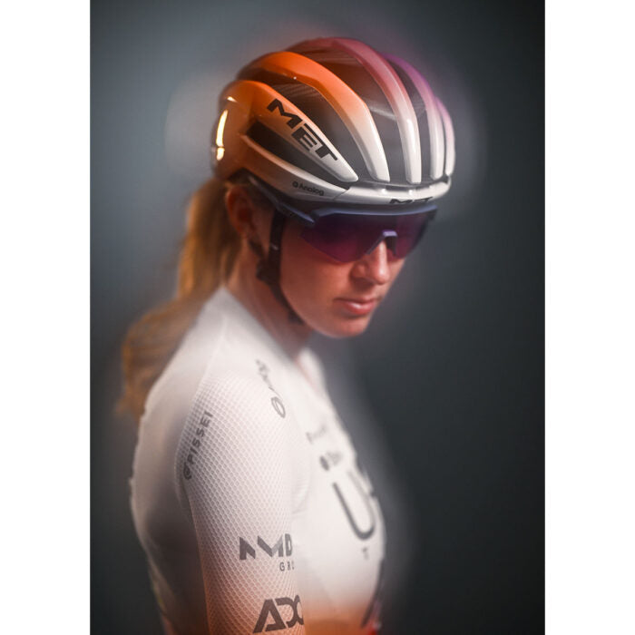 Casque MET TRENTA 3K CARBON MIPS UAE TEAM ADQ 2026 Violet/Orange