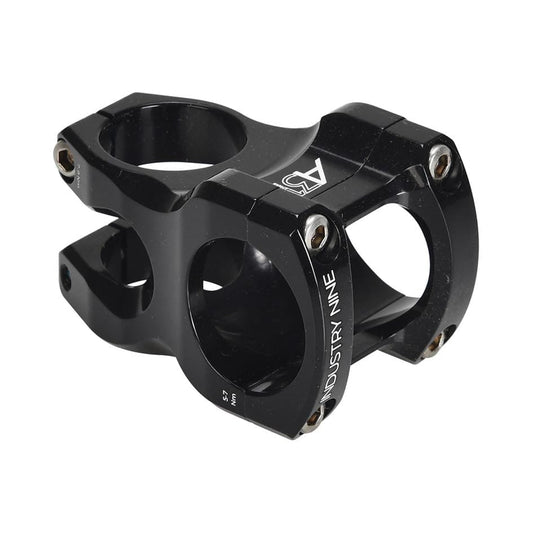 Potence INDUSTRY NINE A318 Noir — vue principale sur fond blanc