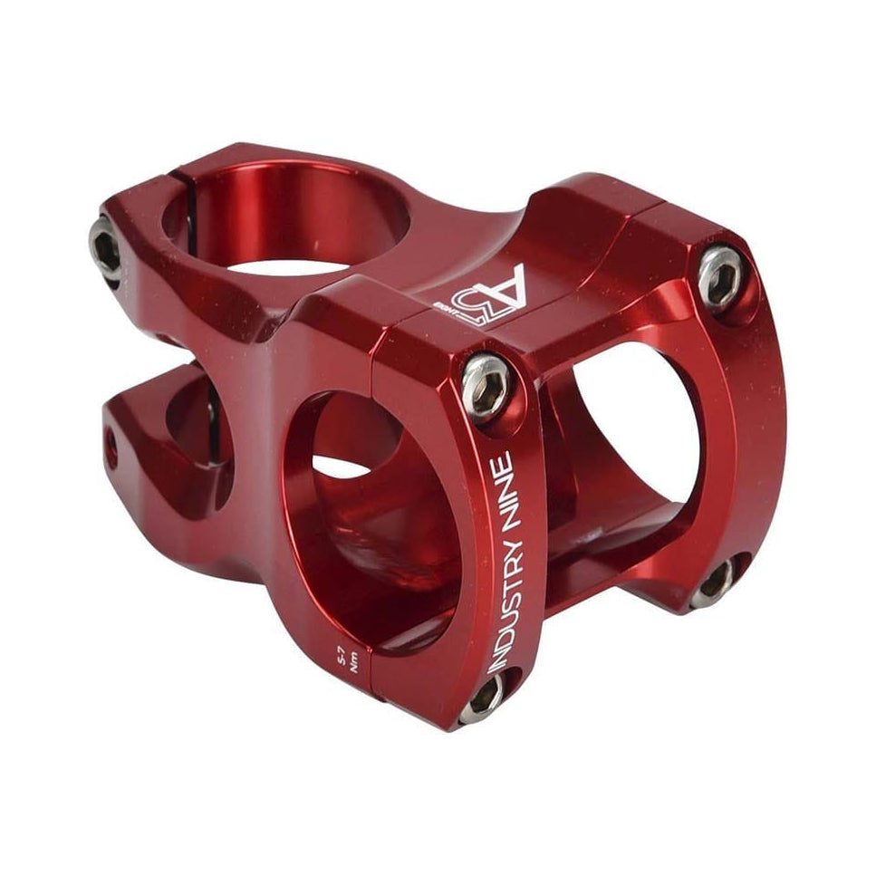 Potence INDUSTRY NINE A318 Rouge — vue principale sur fond blanc