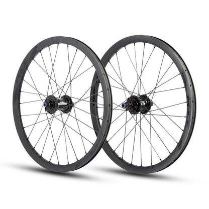Paire de Roues PRIDE 20" (451mm) Carbone Wave Matt Black Fusion Disc Axes 10/10mm Noir